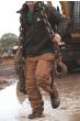 Carhartt 105070 Relaxed Straight Steel Rugged Flex™ Ripstop Double-Front Cargo Pant | Carhartt Brown | model in situatie